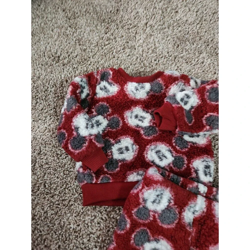 Mickey Mouse winter outfit size 3-6m